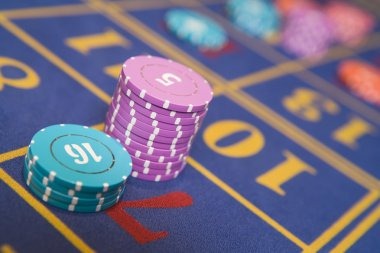 Table variety across limits Multiple Lightning Baccarat tables with different betting limits